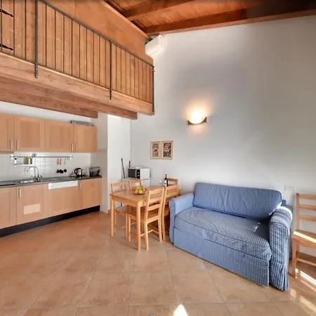 Ξενοδοχείο με διαμερίσματα Agriturismo La Frontiera