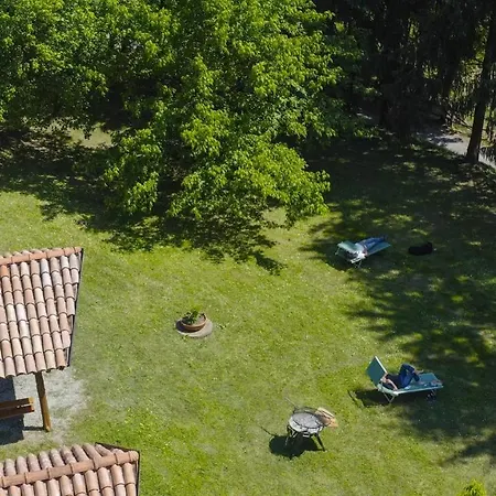Agriturismo La Frontiera Aparthotel