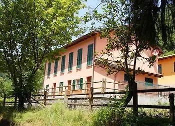 Agriturismo La Frontiera Aparthotel Sesta Godano