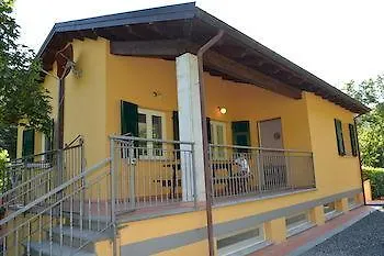 Agriturismo La Frontiera 3*