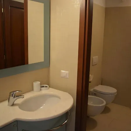 Aparthotel La Frontiera